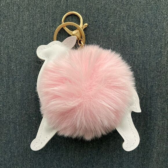 Alpaca Pom Pom Keychain - Picture 3 of 4
